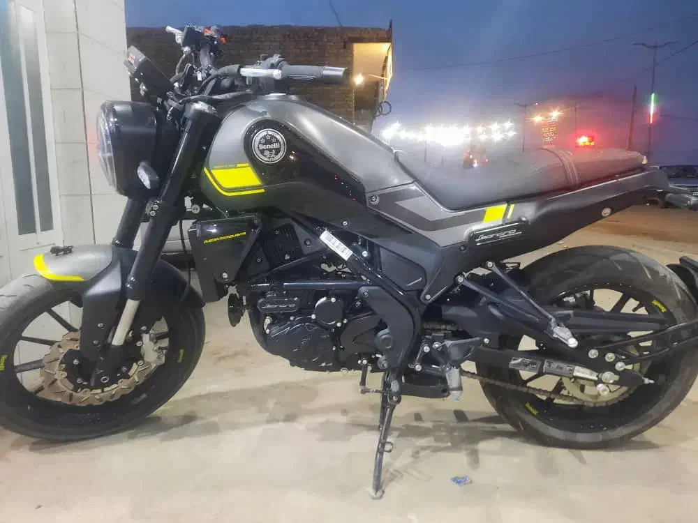 موتور سیکلت بنلی لئوچینو 250|موتورسیکلت|کرمان, |دیوار