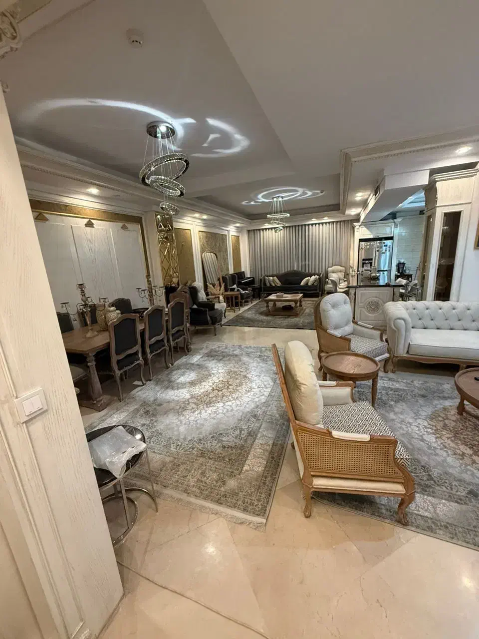 ۱۳۳متر ۳خواب ویودار خاص،هما(آذری )|فروش آپارتمان|تهران, شهرک هما|دیوار