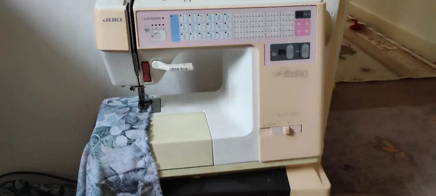 چرخ خیاطی|چرخ خیاطی و ریسندگی|اهواز, بهارستان|دیوار