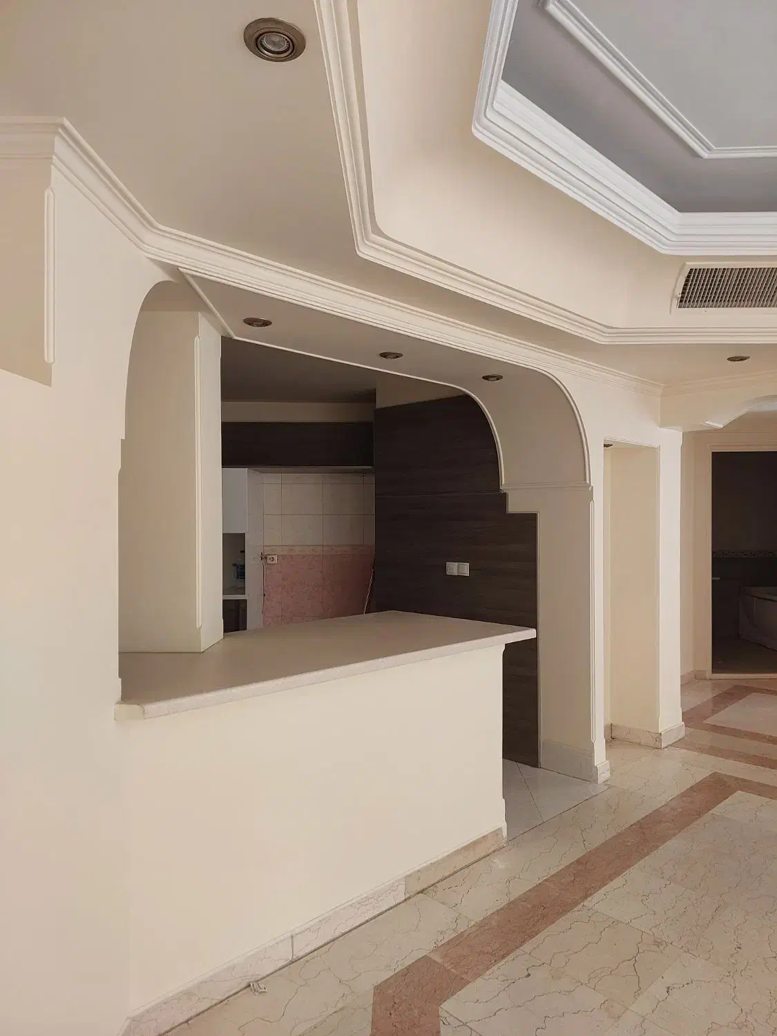 195 متر میرداماد اطلسی