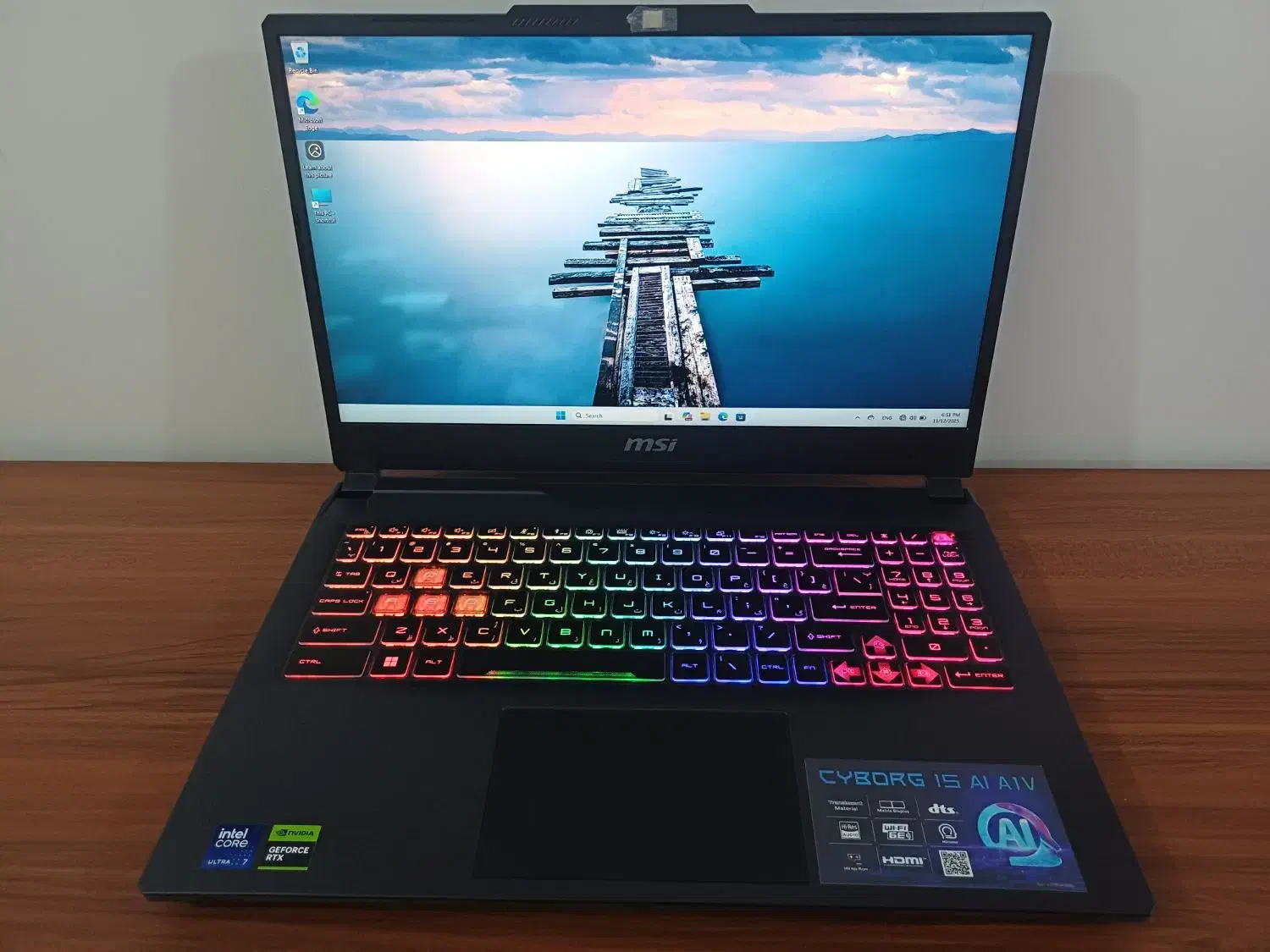 لپ تاپ گیمینگ|رایانه همراه|اصفهان, درب کوشک|دیوار