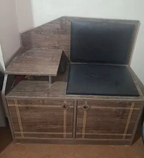 میز تلفن|میز تلفن|شیراز, محراب|دیوار