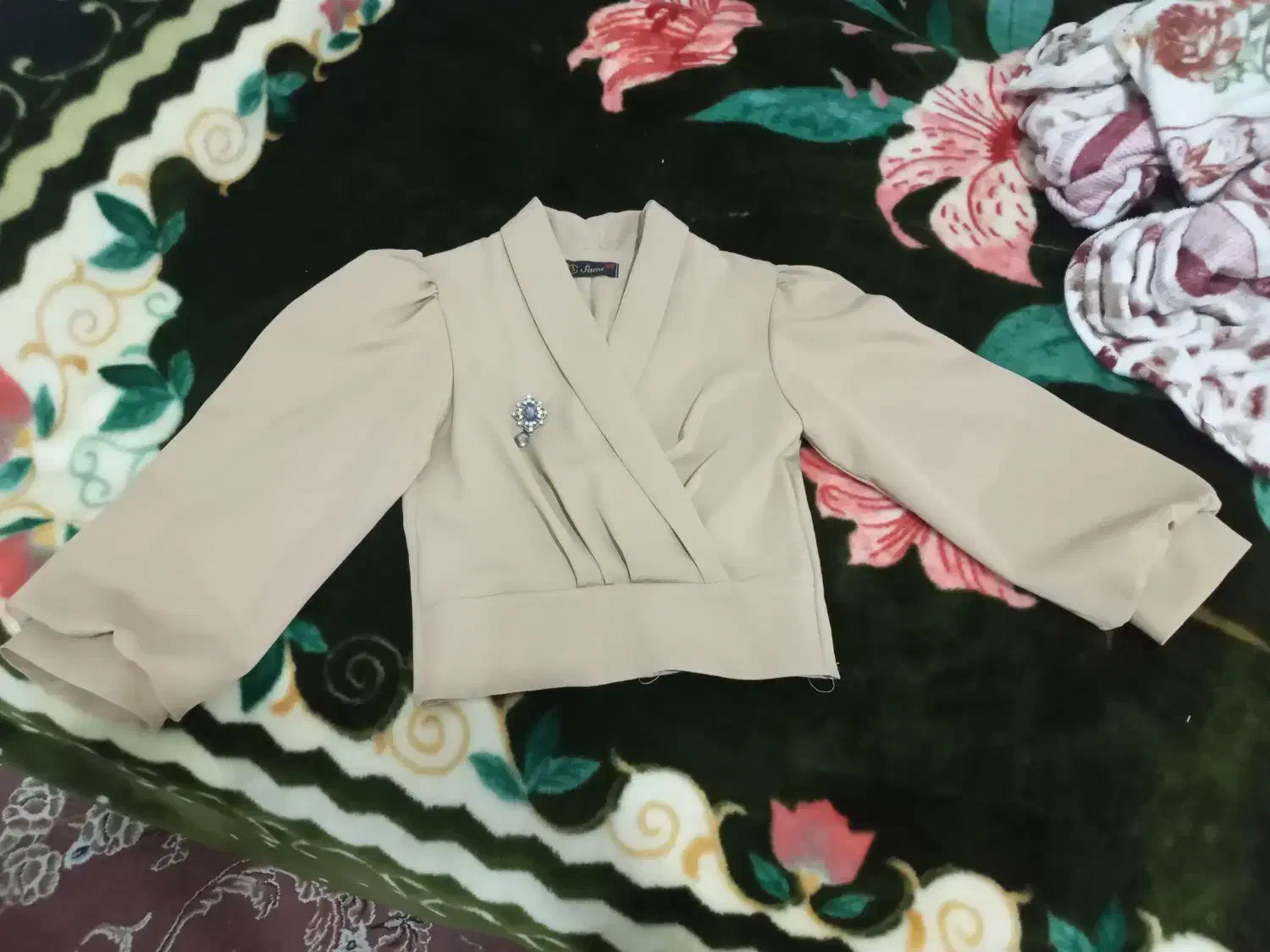 مجلسی نو|لباس|تربت جام, اسماعیل آباد|دیوار