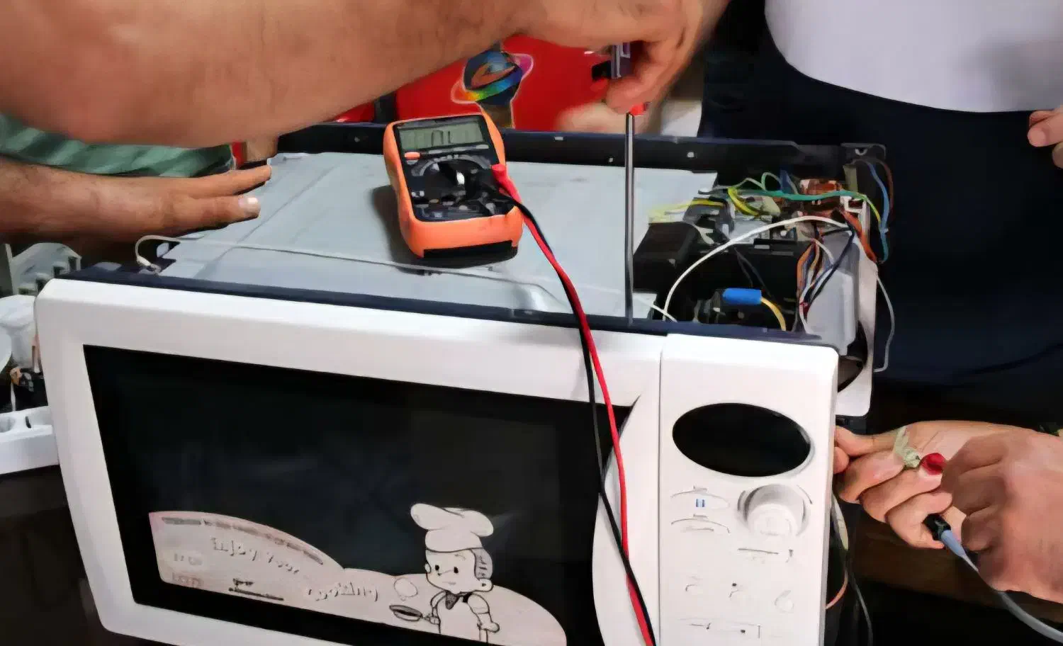 تعمیرات انواع ماشین لباسشویی و ظرفشویی در منزل|خدمات پیشه و مهارت|مشهد, چهارچشمه|دیوار