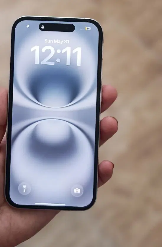 IPhone 16 Normal|موبایل|صدرا-فارس, فاز ۱|دیوار