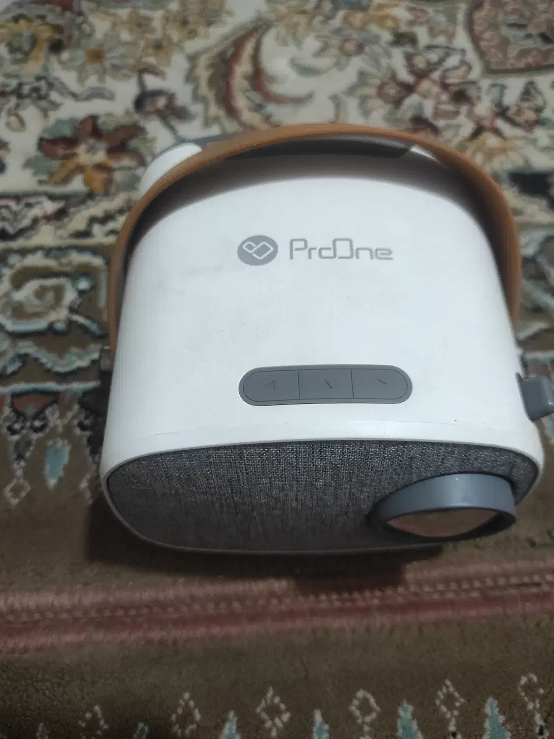 ویدیو پرژکتور pro one|تلویزیون و پروژکتور|اصفهان, فجر|دیوار