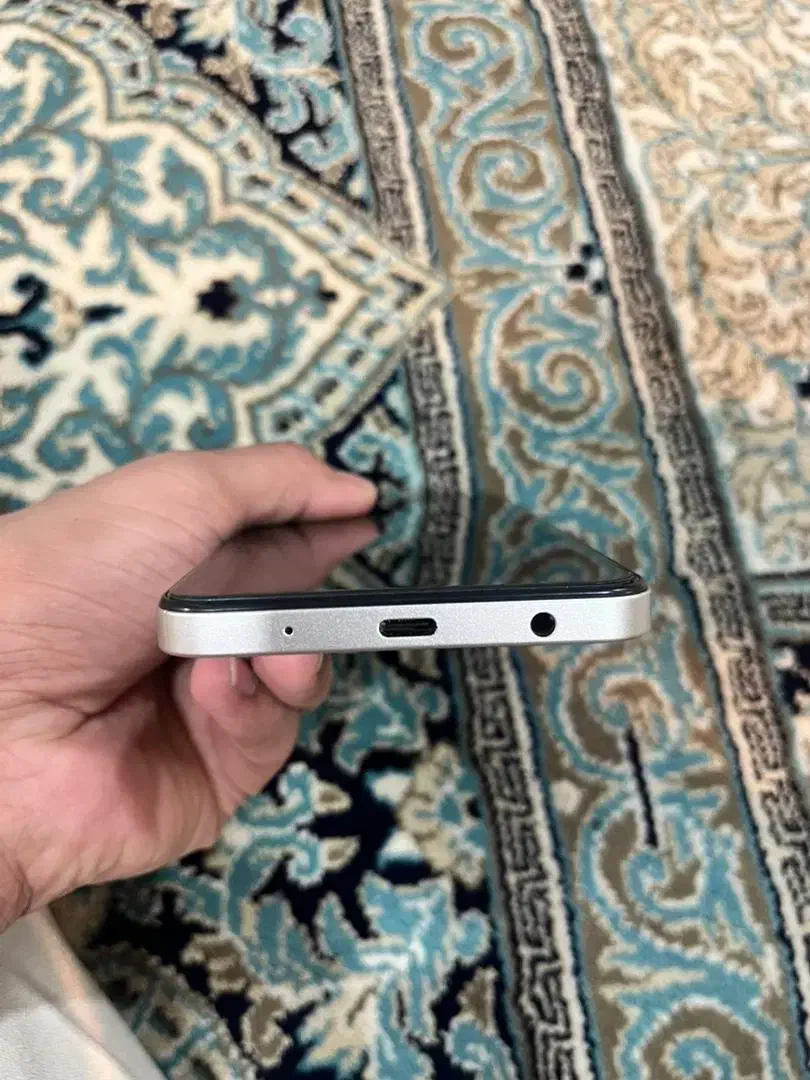 Poco|موبایل|قم, باجک یک|دیوار