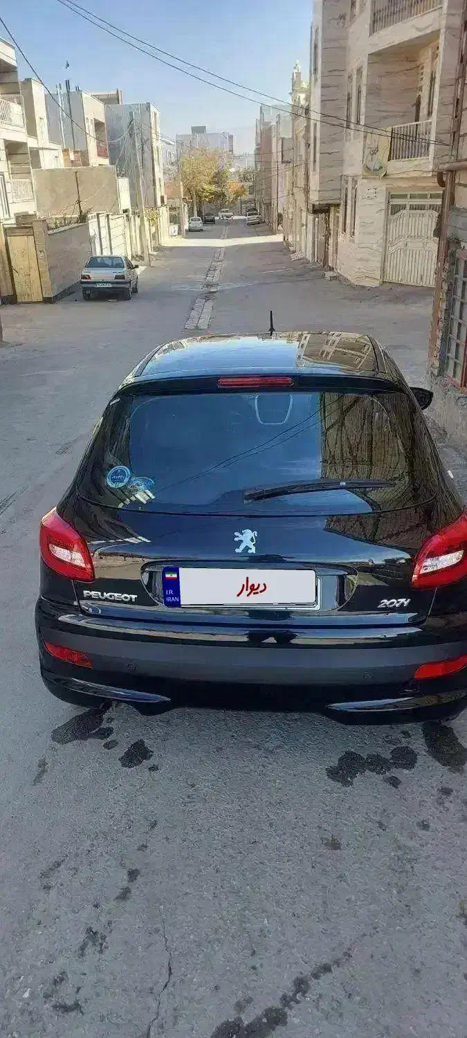 پژو ۲۰۷ هیدرولیک مشکی متالیک مدل ۱۴۰۴|خودرو سواری و وانت|کرمانشاه, |دیوار
