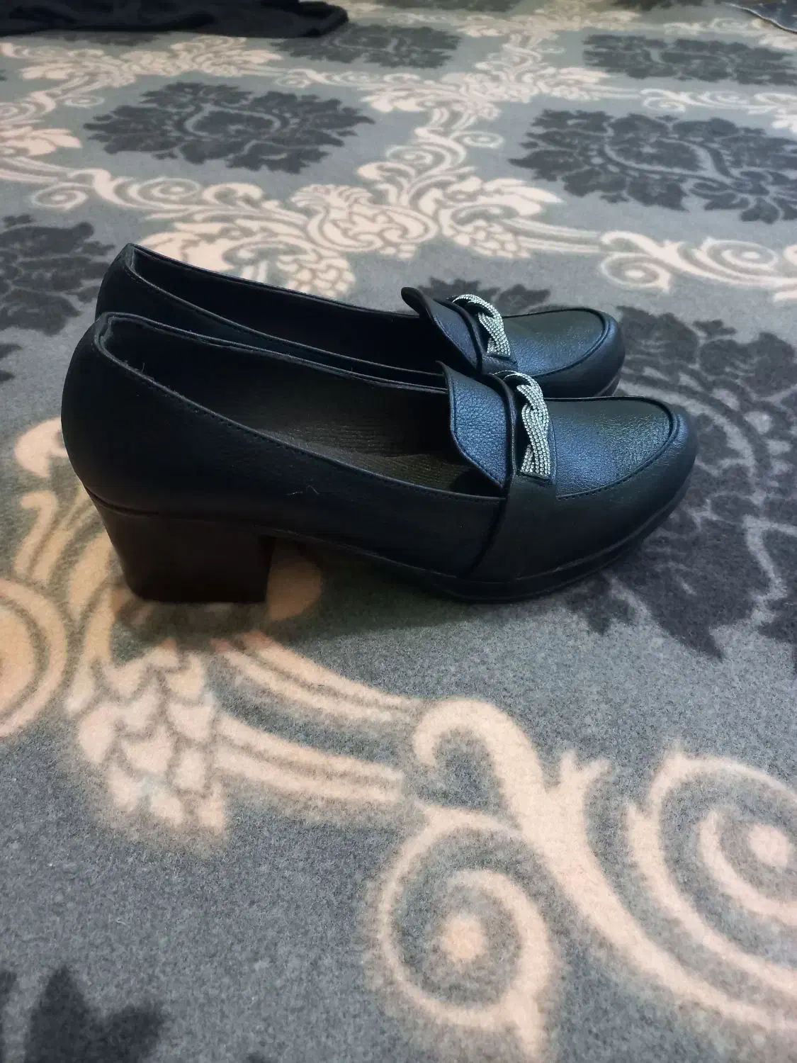 کفش زنانه|کیف، کفش، کمربند|قم, شهر قائم|دیوار