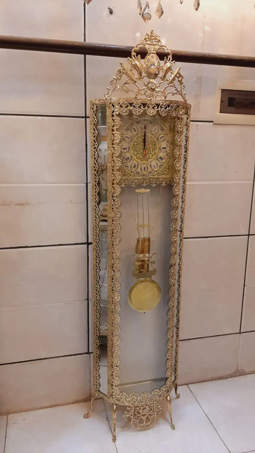 ساعت ایستاده خم رز تاجدار بهترین کیفیت برنز سوگلی|ساعت دیواری و تزئینی|زنجان, |دیوار