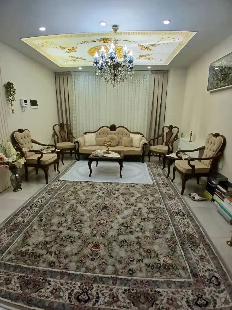 77 متر اپارتمان استاد معین