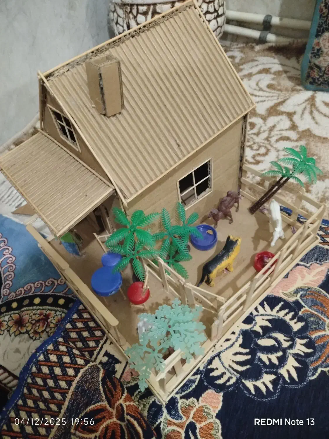 کاردستی خانه|اسباب‌بازی بچه|قم, هفت تیر|دیوار