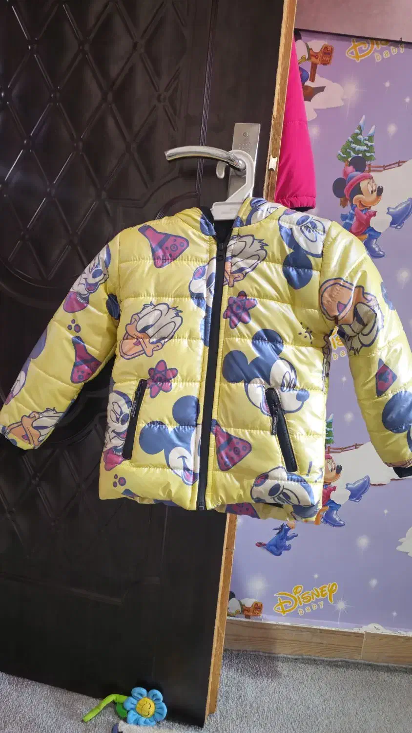 کاپشن نو|کفش و لباس بچه|نسیمشهر, |دیوار