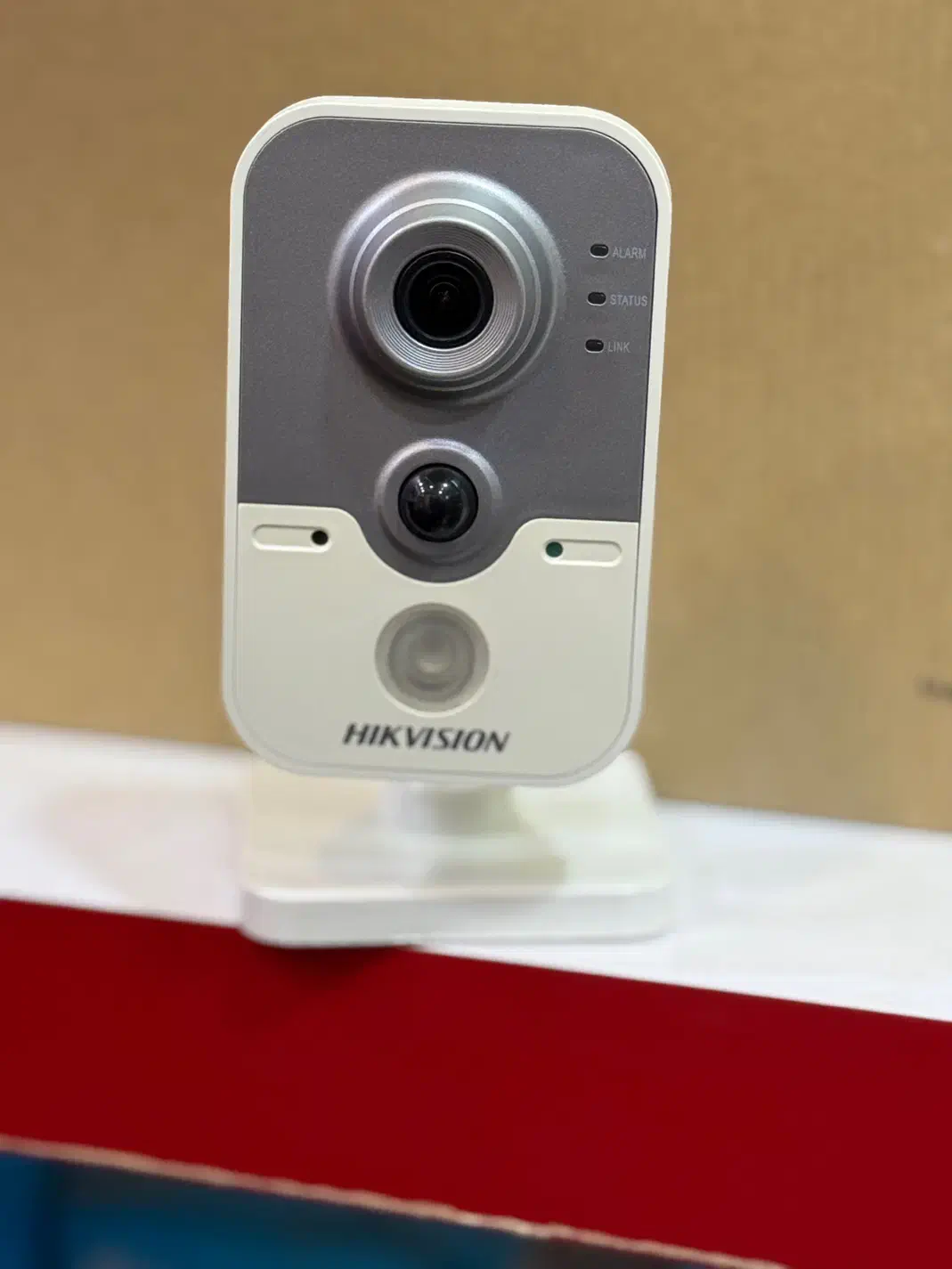 دوربین و دستگاه NVR شانزده کانال|دوربین مداربسته|شاهین‌شهر, عطار|دیوار