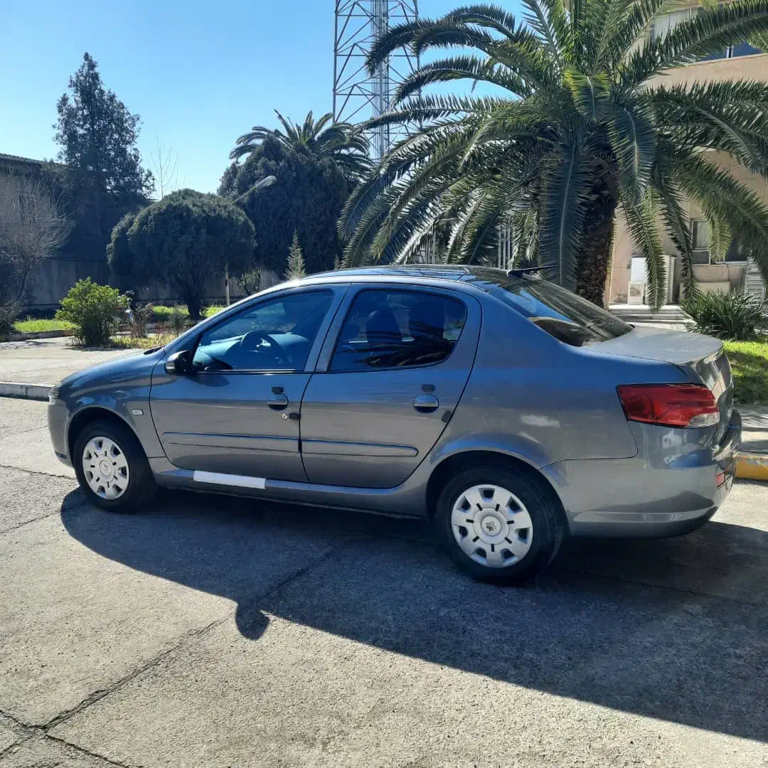 رانا پلاس پانوراما ۱۴۰۱ خاکستری|خودرو سواری و وانت|ساری, |دیوار