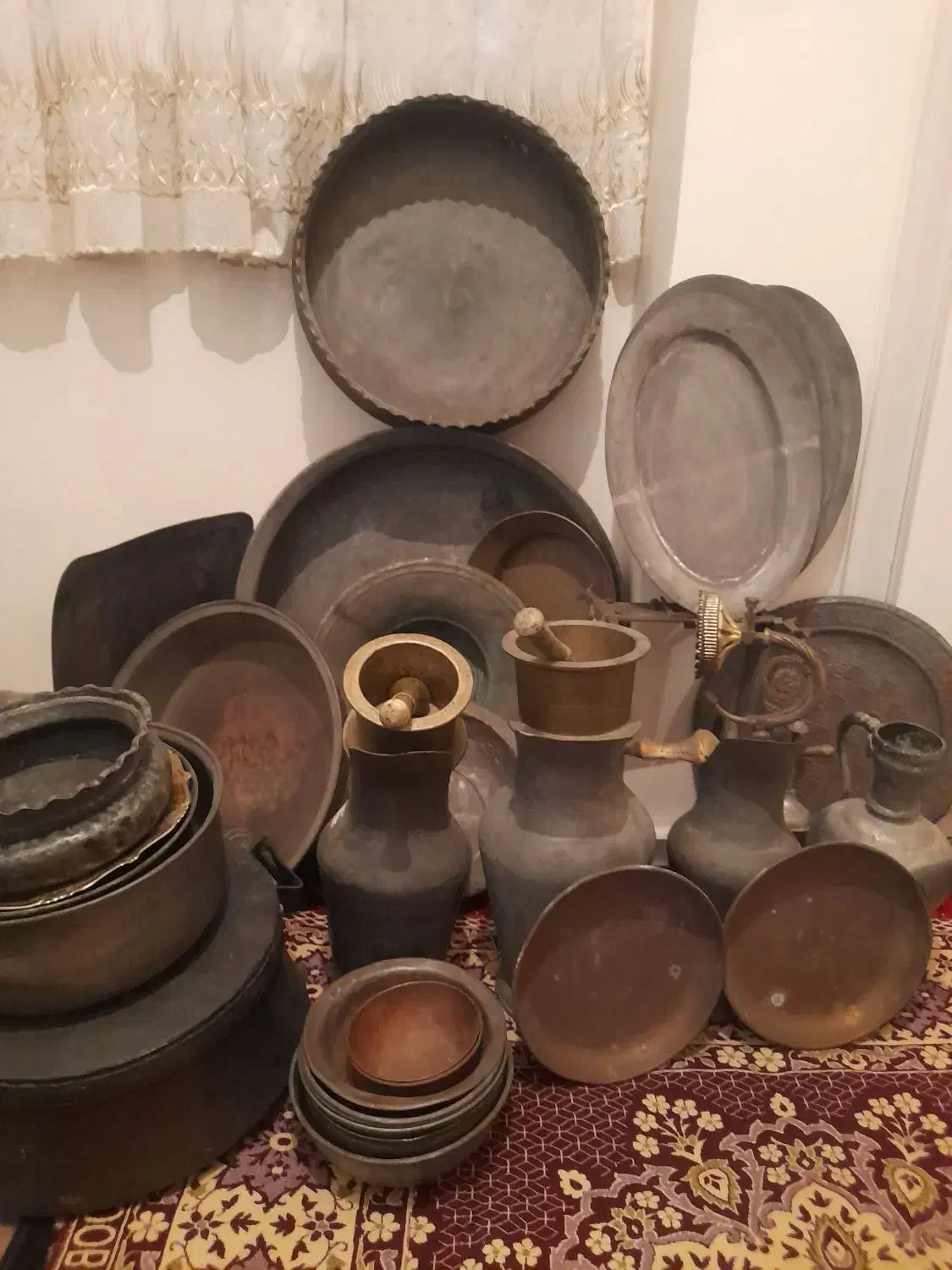 اشیا مسی .وزن حدودا ۷۰ کیلو|کلکسیون اشیاء عتیقه|گرگان, |دیوار