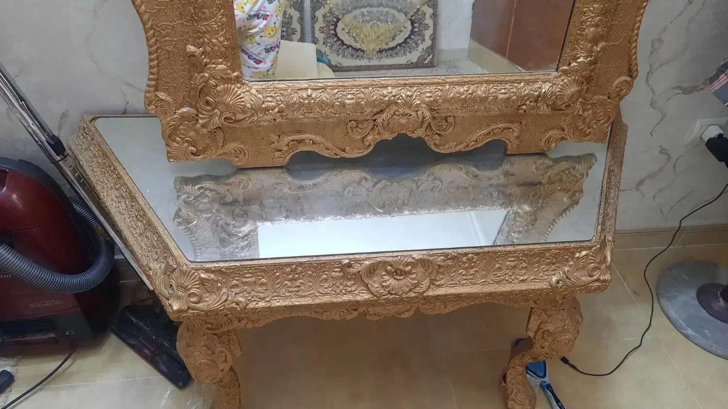 آیینه قدی بزرگ|آینه|کاشان, امیرکبیر|دیوار