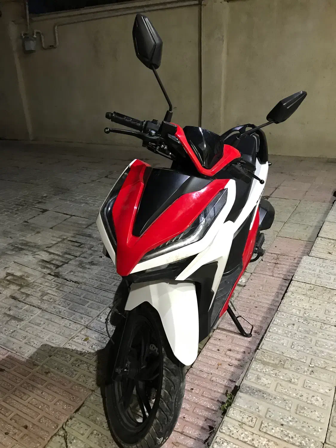 هندا کلیک|موتورسیکلت|خمین, |دیوار