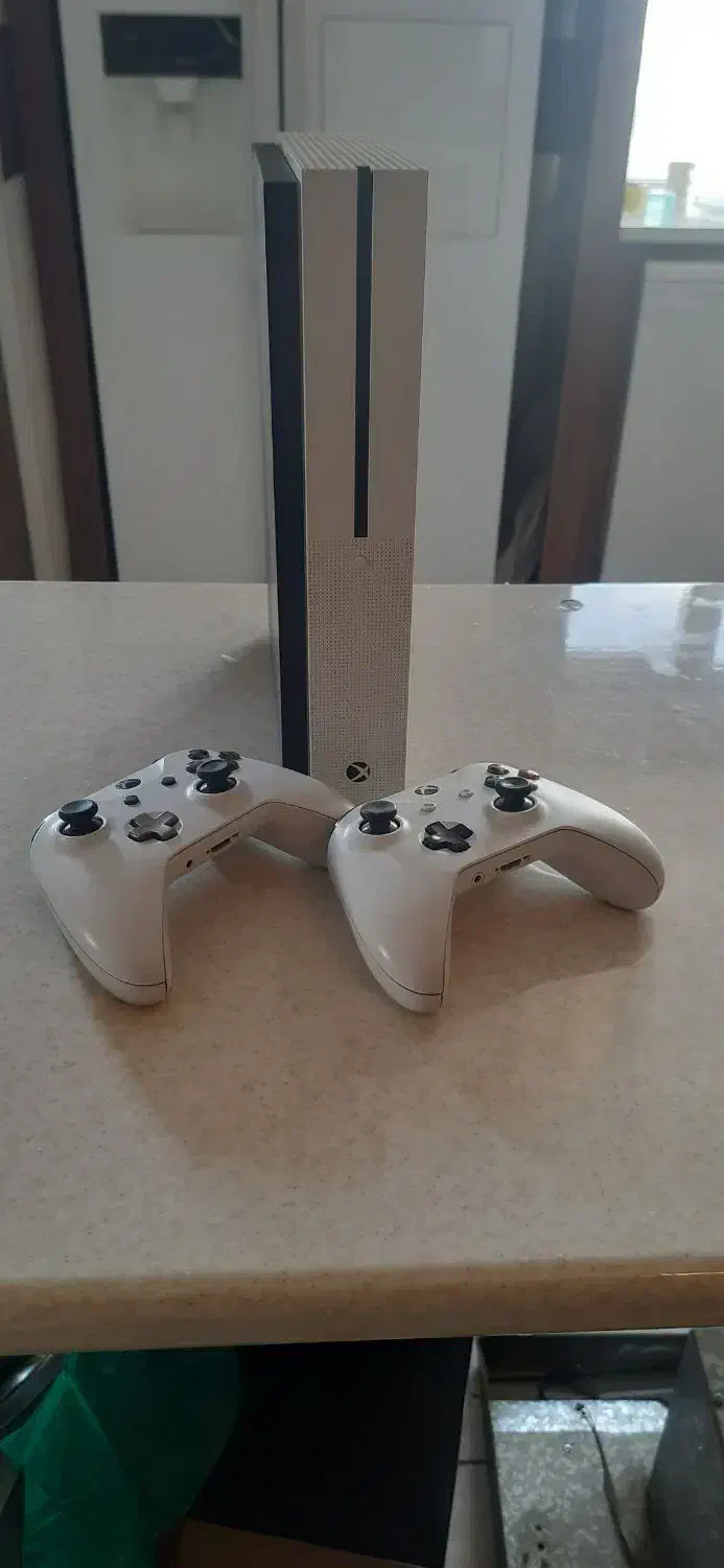 ایکس باکس وان اس در حد|کنسول، بازی ویدئویی و آنلاین|هشتگرد, شهرک بار و بن|دیوار