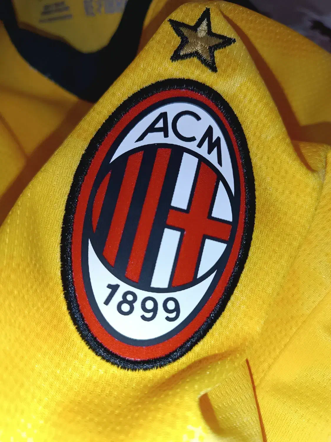 تیشرت فوتبال میلان|تجهیزات ورزشی|دورود, |دیوار