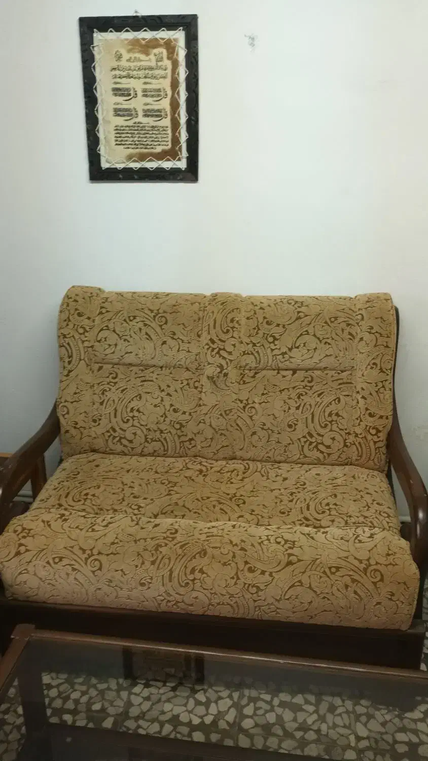 نیم ست|مبلمان خانگی و میز عسلی|رشت, یخسازی|دیوار