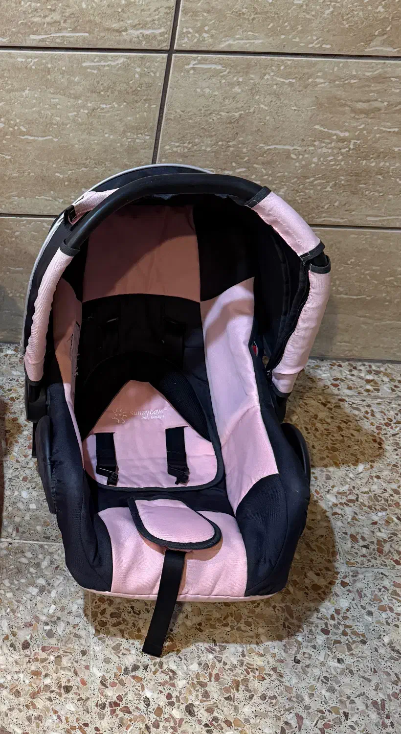 کریر و صندلی غذای کودک|کالسکه و لوازم جانبی|یزد, |دیوار