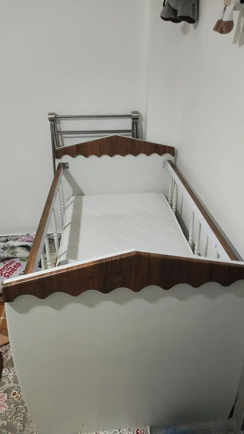 تخت و تشک کودک تا 7سال|اسباب و اثاث بچه|پرند, فاز ۶|دیوار