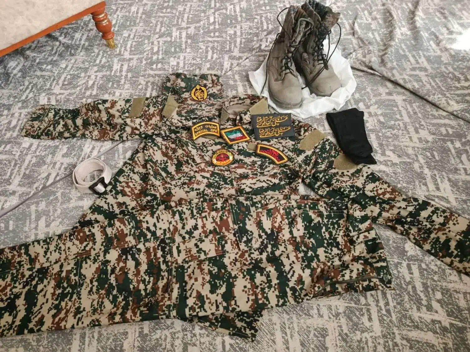 ست لباس عملیاتی‌ سبز بسیجی|لباس|پاکدشت, پاکدشت (مامازند)|دیوار