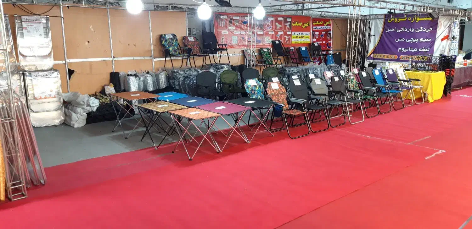 صندلی تاشو|صندلی و نیمکت|رشت, لاکان|دیوار