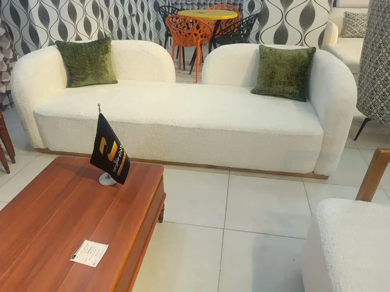 بزرگ ترین پخش مبلمان جنوب کشور زرکالا|مبلمان خانگی و میز عسلی|یاسوج, |دیوار