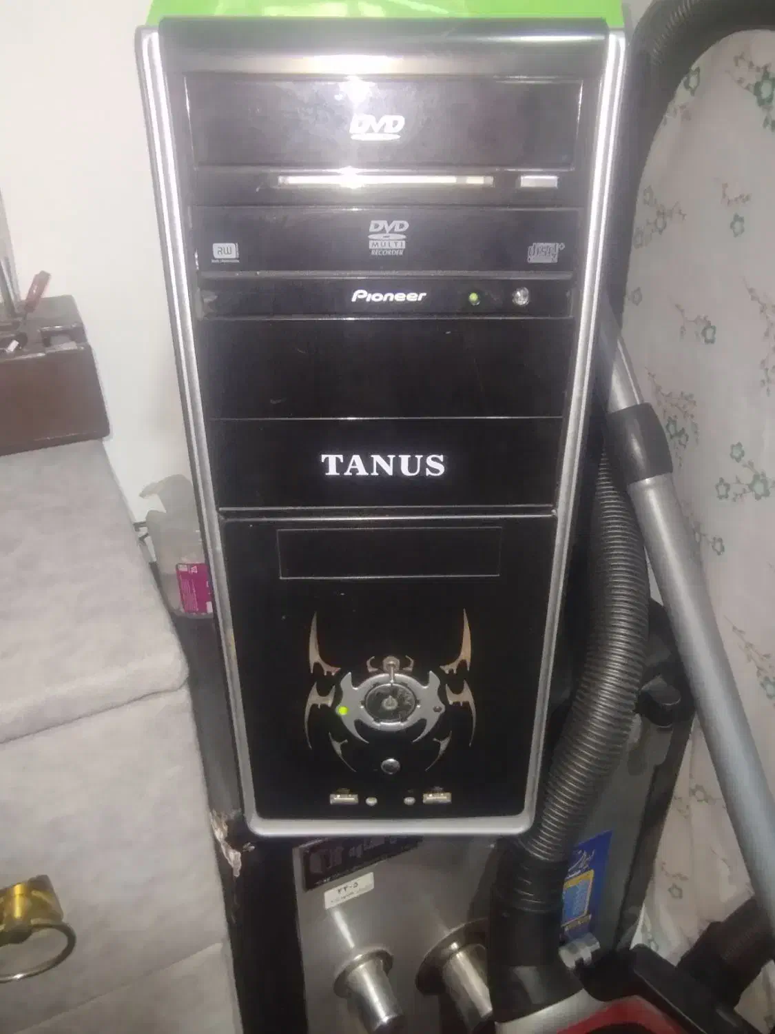 کامپیوتر با مانیتور فول پورت LG|رایانه رومیزی|پاکدشت, پاکدشت (مامازند)|دیوار