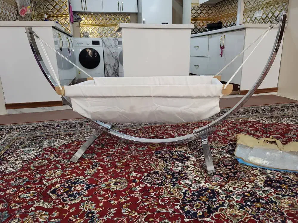 گهواره نو. پایه استیل|اسباب و اثاث بچه|تهران, باغ خزانه|دیوار