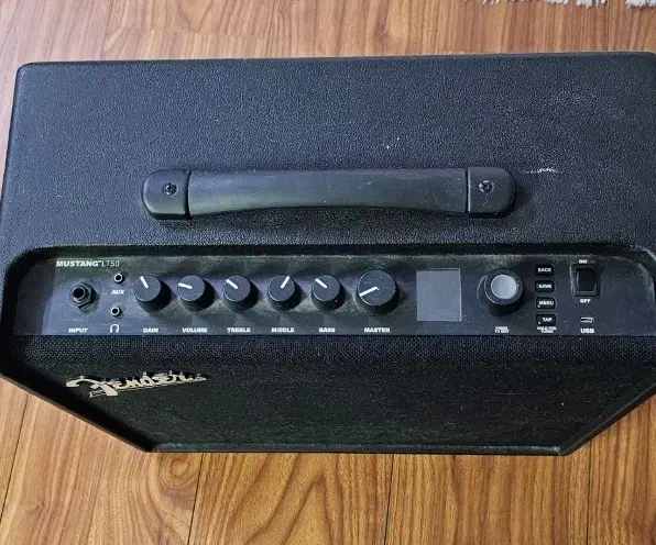 امپلی فایر گیتار fender mustang LT50|گیتار، بیس، امپلیفایر|شاهینشهر, شهرک امام علی|دیوار