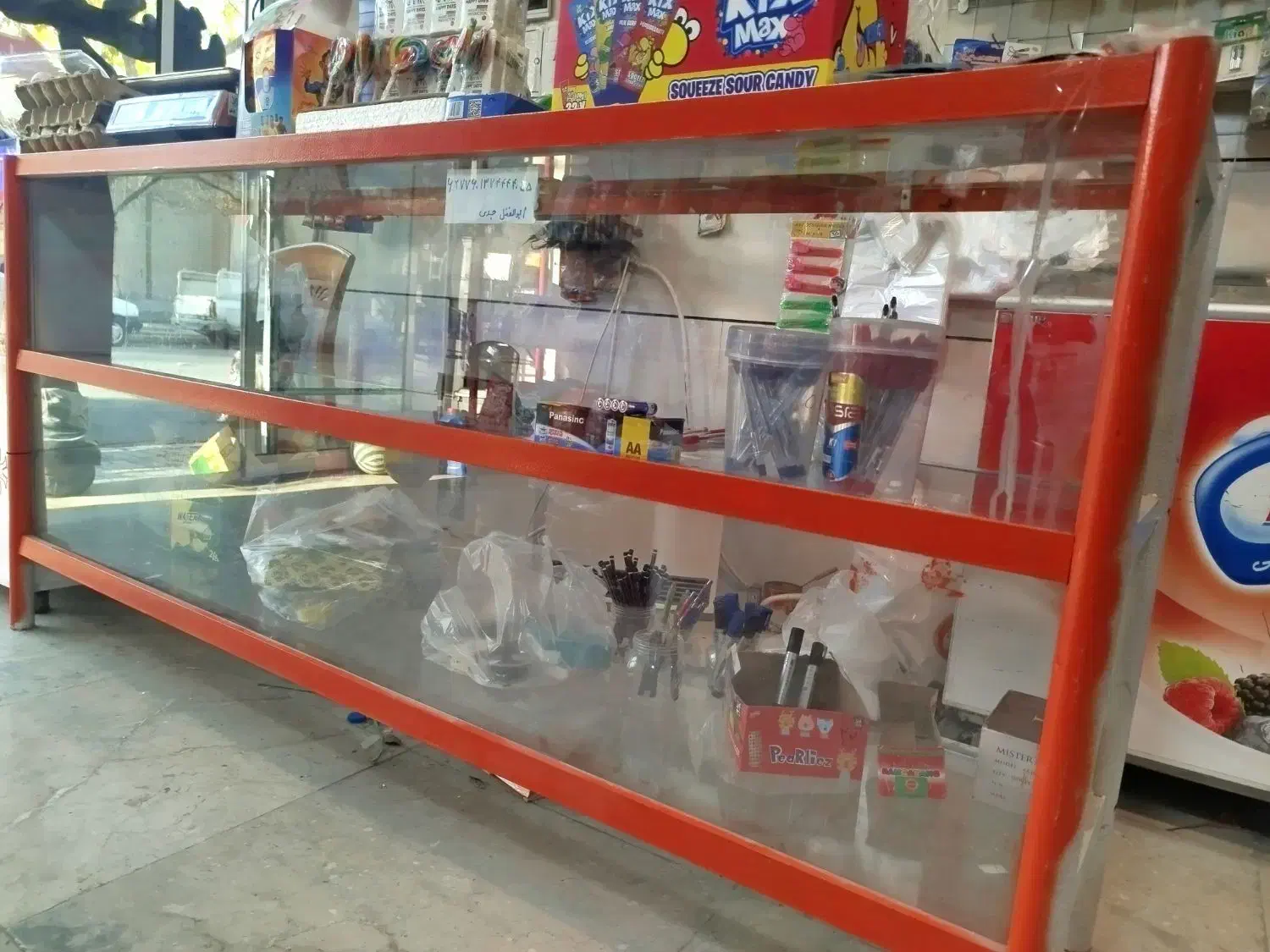 ویترین ۲متری فلزی|بوفه، ویترین، کنسول|مشهد, توس (بلوار توس)|دیوار