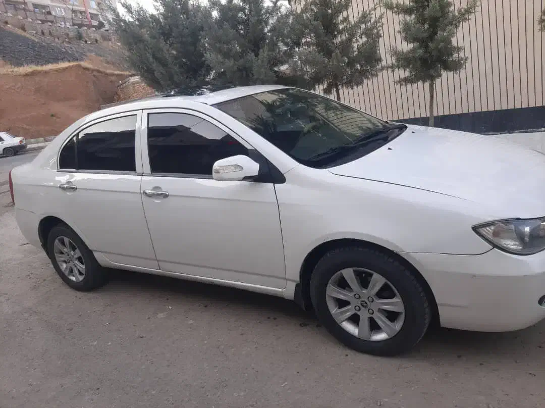 لیفان ۶۲۰|خودرو سواری و وانت|سنندج, |دیوار