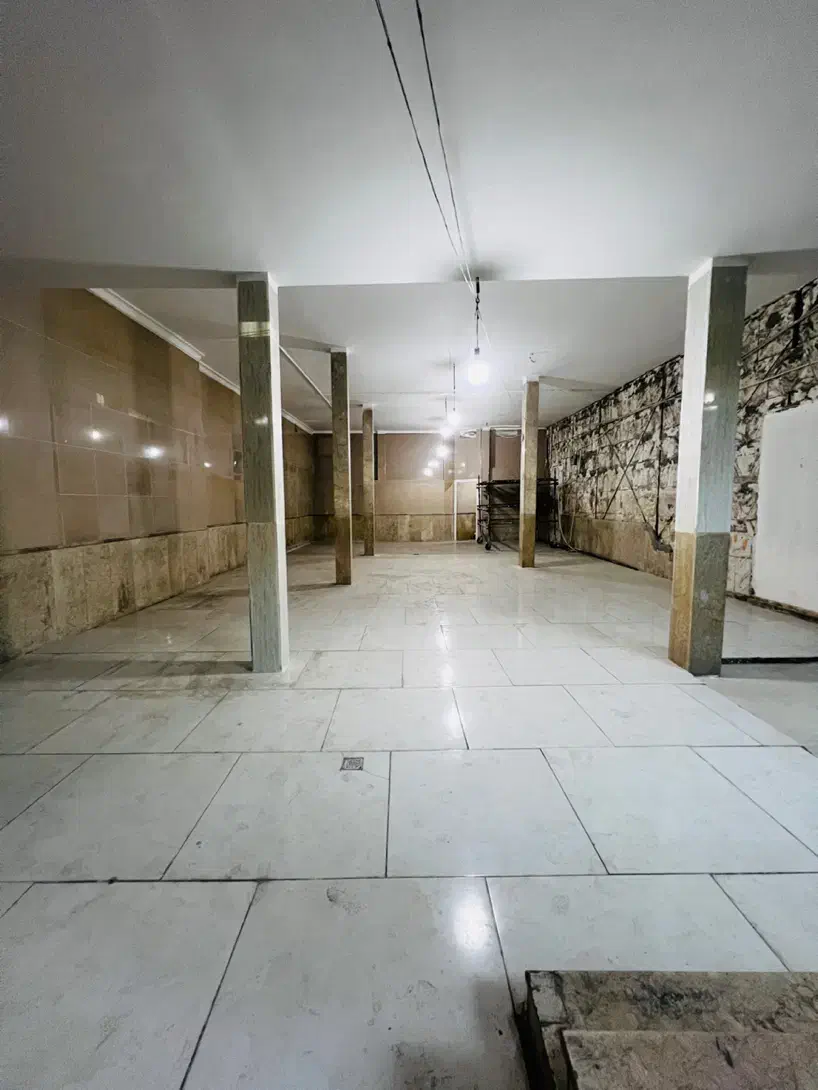 نبش هاشمیه ۸ دوتا ۱۵۰متر زیر زمین نورگیرجهت اجاره|اجارهٔ مغازه و غرفه|مشهد, کوثر|دیوار