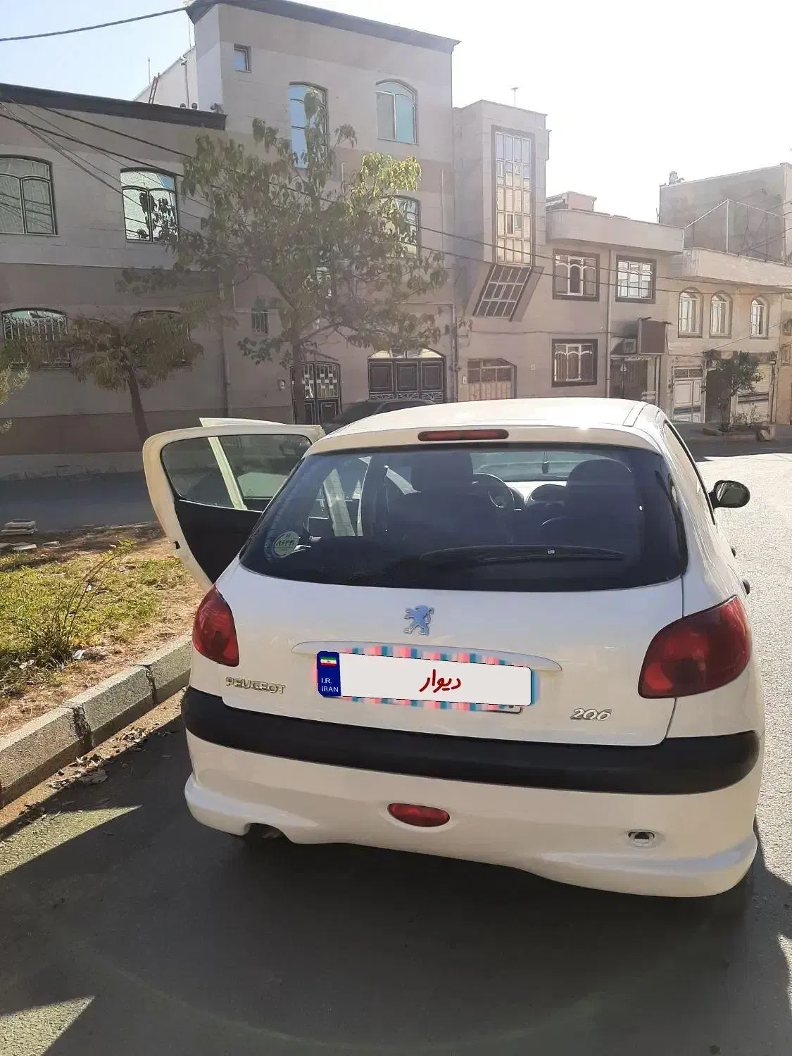 فروش خودرو ۲۰۶ تیپ دو لا کاغذی|خودرو سواری و وانت|سنندج, |دیوار