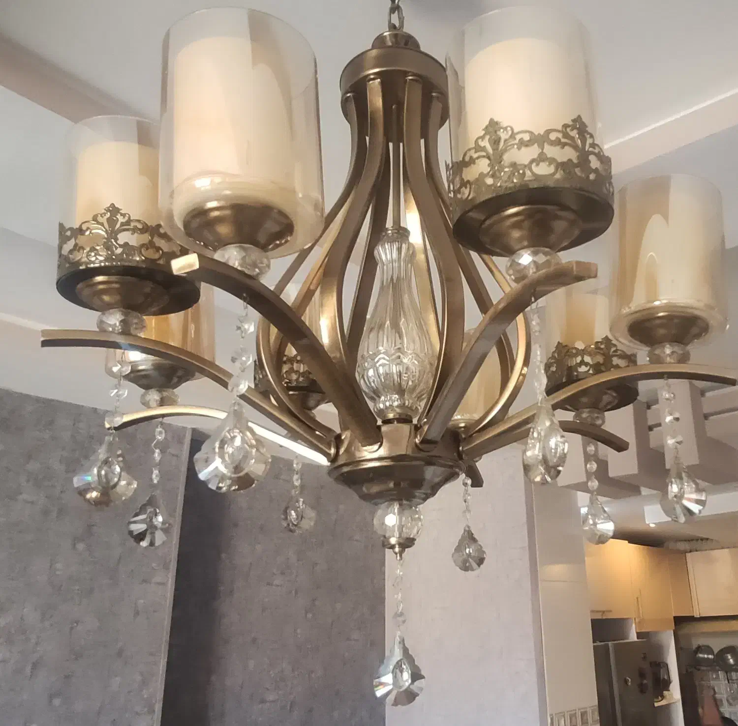 لوستر لوکس ۸ شاخه طرح لاله|لوستر و چراغ آویز|شیراز, فضلآباد|دیوار