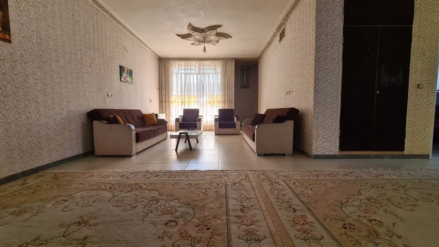 منزل مبله 160 متری دو خواب|اجارهٔ کوتاه‌مدت آپارتمان و سوئیت|شیراز, مسلم|دیوار