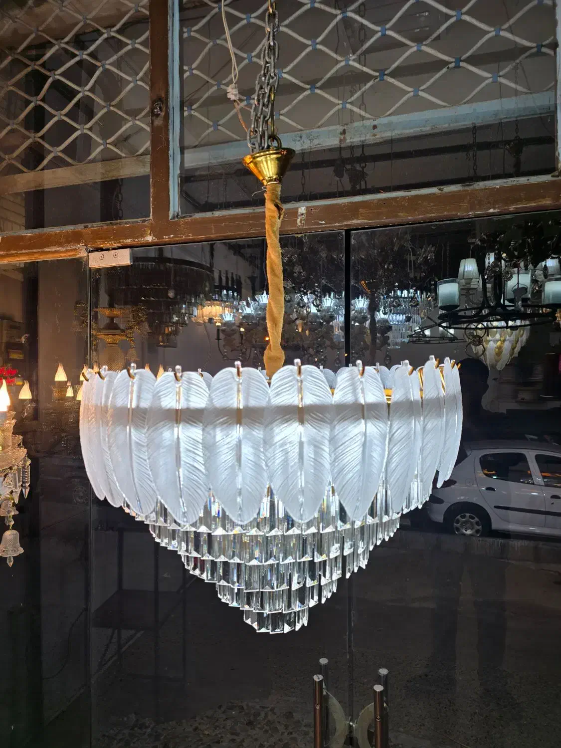 فروش انواع لوستر و آویز به صورت نقد و چکی|لوستر و چراغ آویز|بیرجند, |دیوار