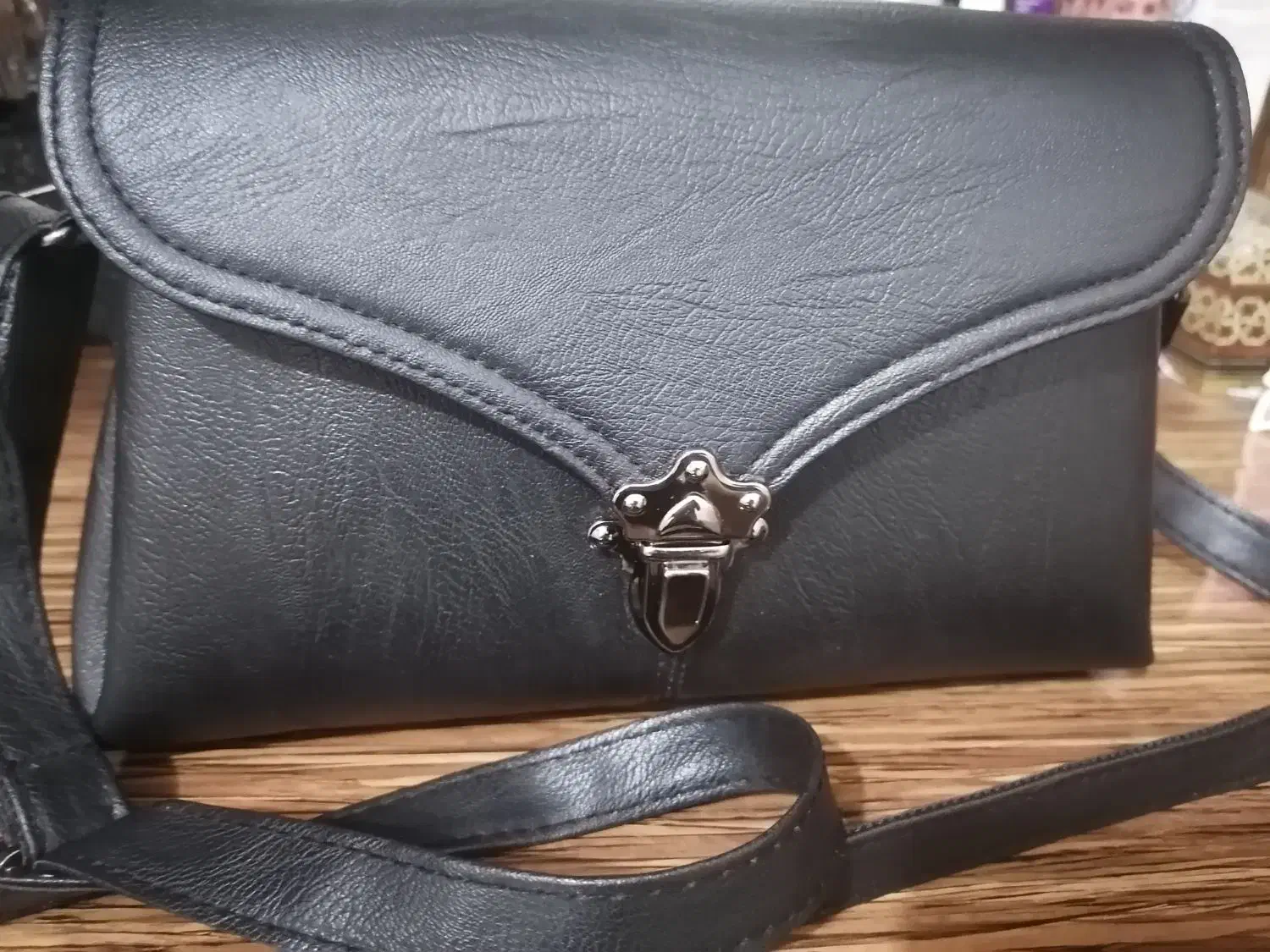 کیف رو دوشی|کیف، کفش، کمربند|نجف‌آباد, شهدا|دیوار