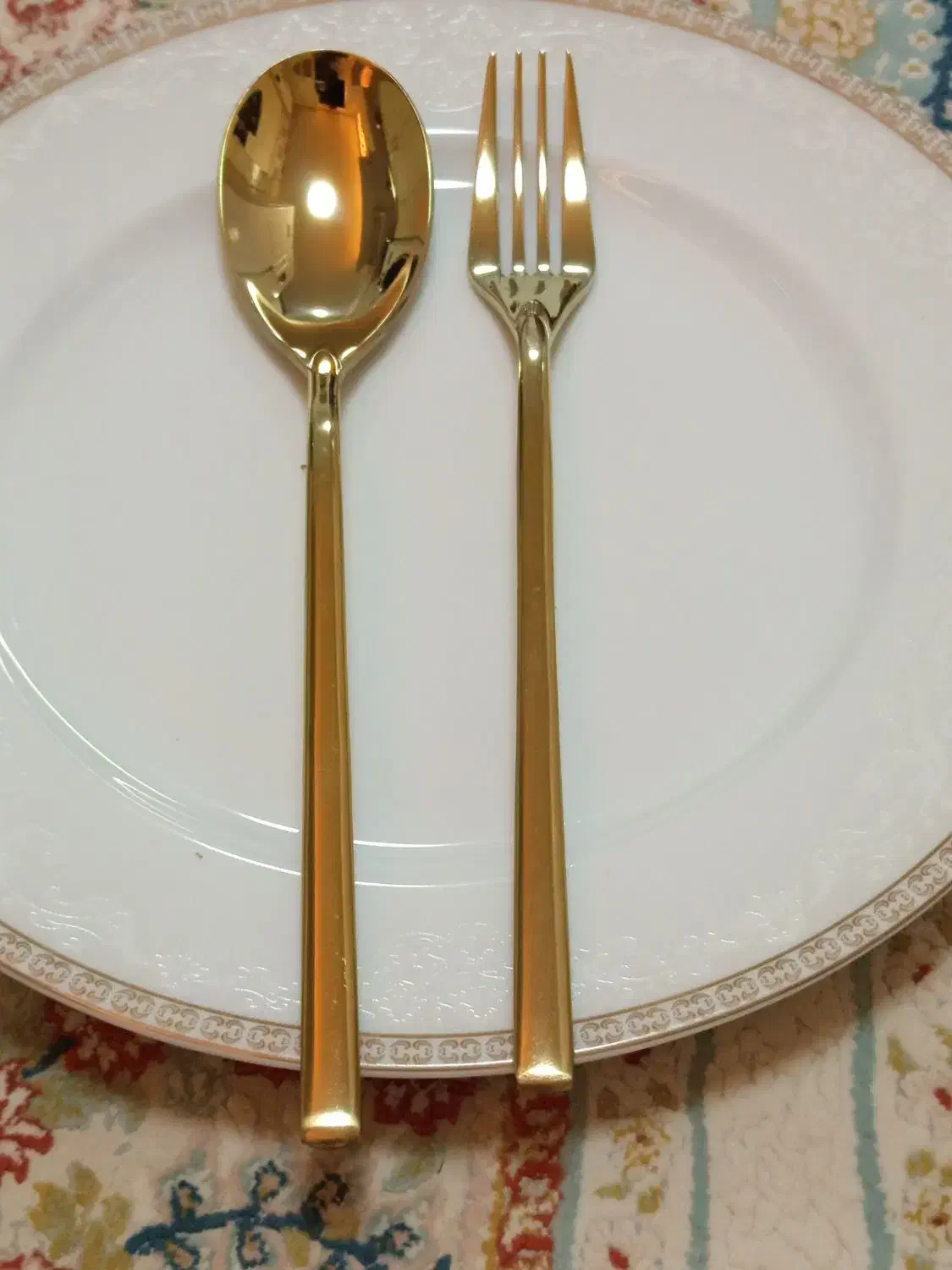 قاشق چنگال طلایی|ظروف سرو و پذیرایی|هشتگرد, شهرک بعثت|دیوار