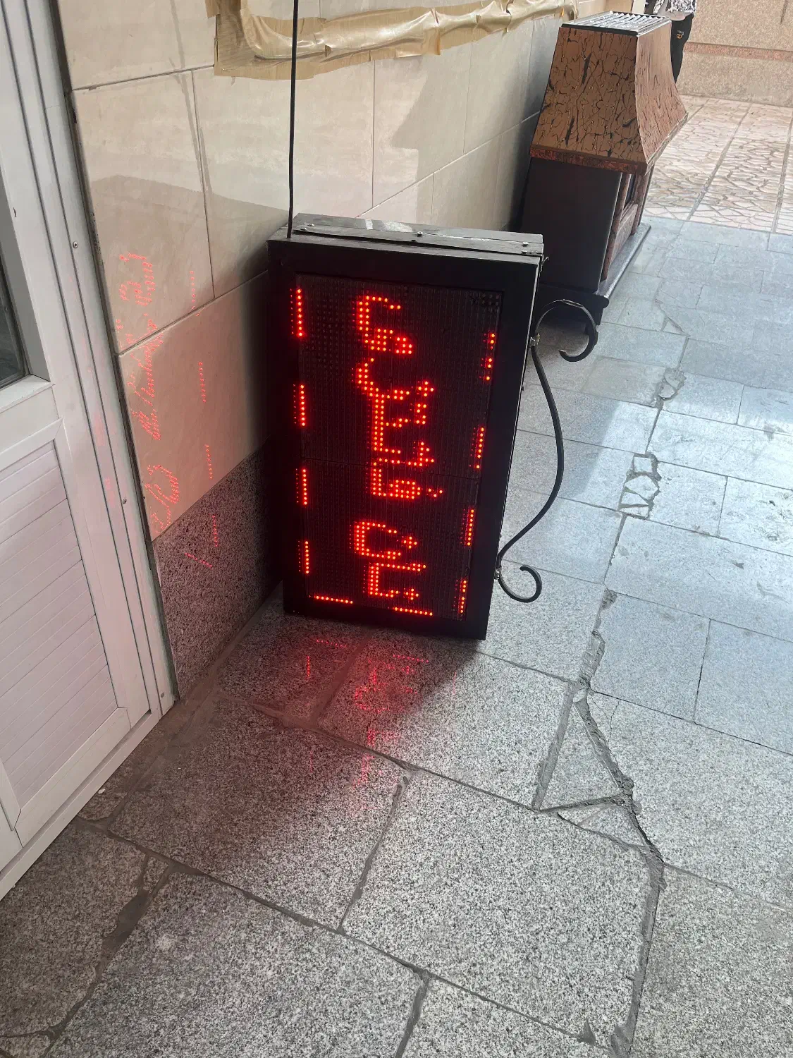 تابلو ال ای دی روان و چشمک زن|لامپ و چراغ|تهران, مینابی|دیوار