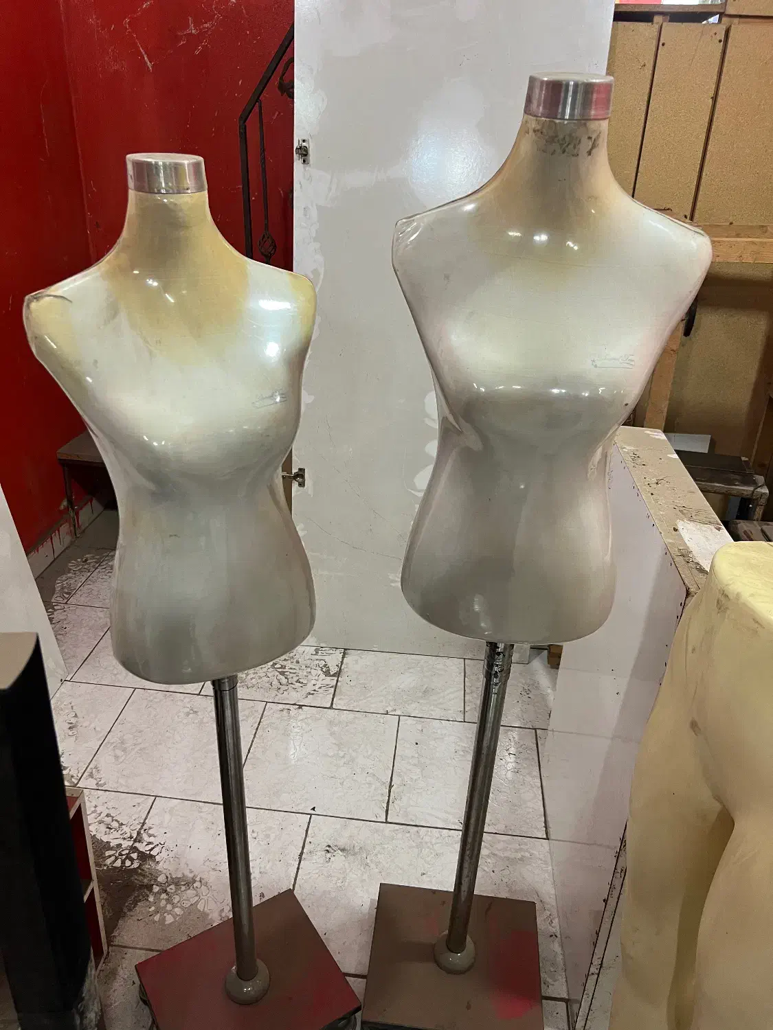 تمامی وسایل فروشگاه بفروش میرسد|فروشگاه و مغازه|رشت, فخب|دیوار