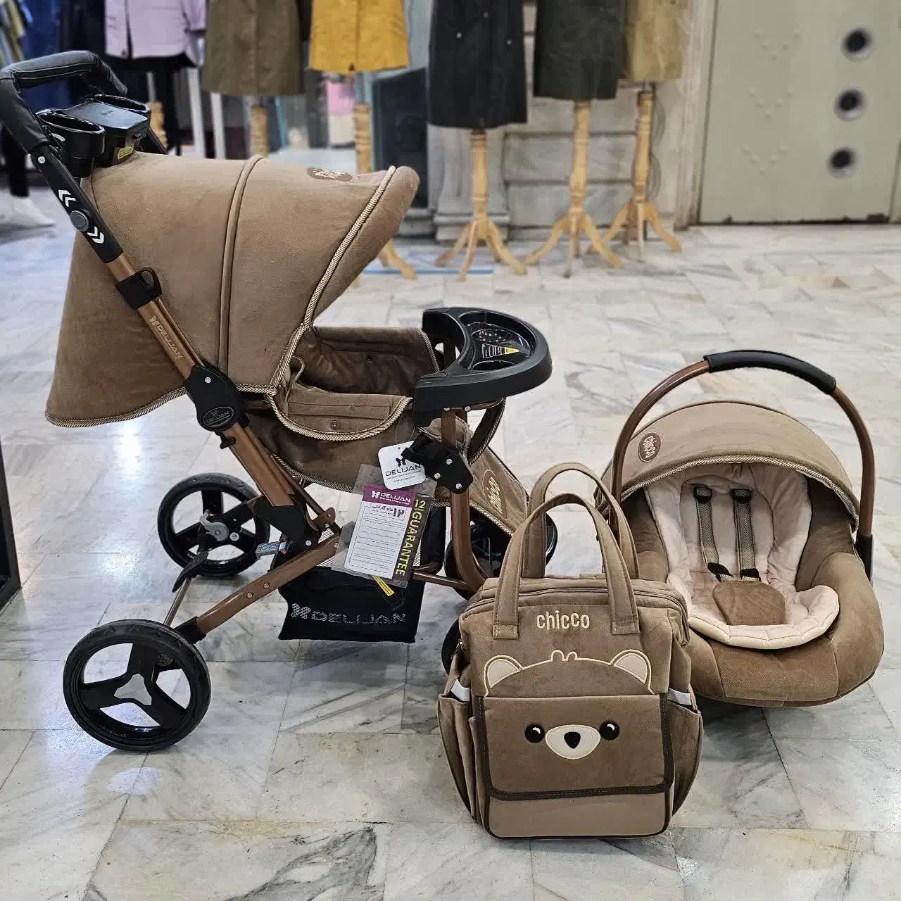 فروش سیسمونی ولباس بچگانه|کالسکه و لوازم جانبی|شهرکرد, |دیوار