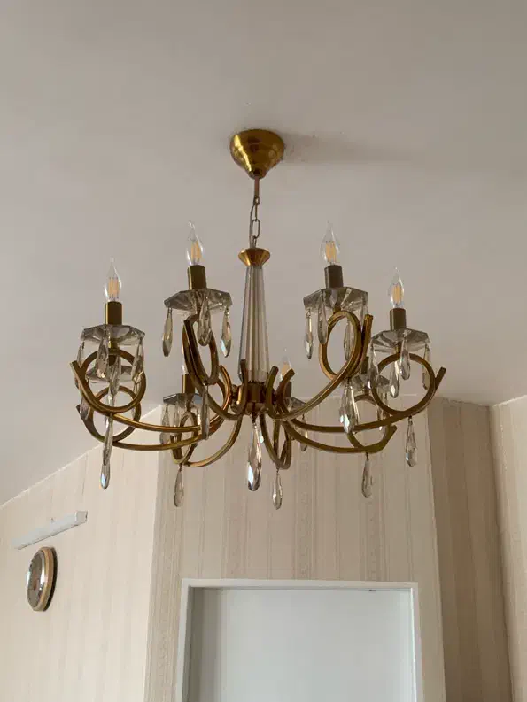 لوستر کلاسیک فرانسوی|لوستر و چراغ آویز|قم, زنبیل آباد|دیوار