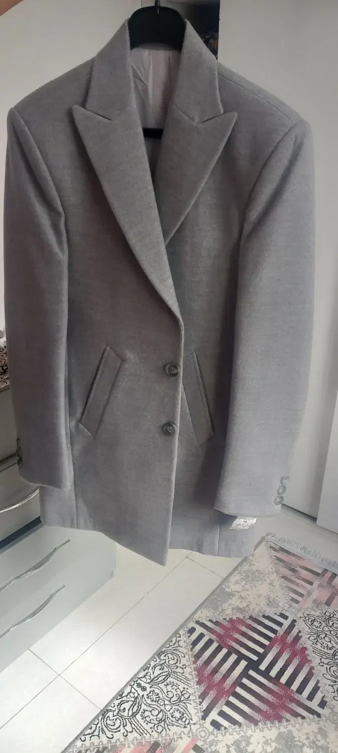 پالتو دو دگمه|لباس|رشت, سلیمانداراب|دیوار