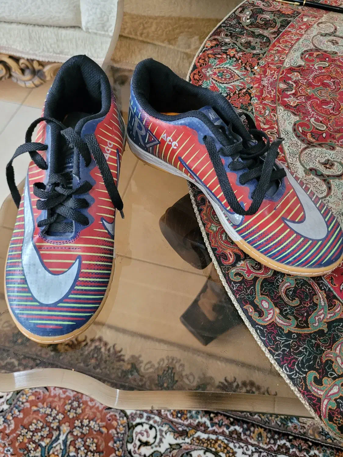 کفش ورزشی پسرانه کاملا نو|کیف، کفش، کمربند|شاهینشهر, عطار|دیوار