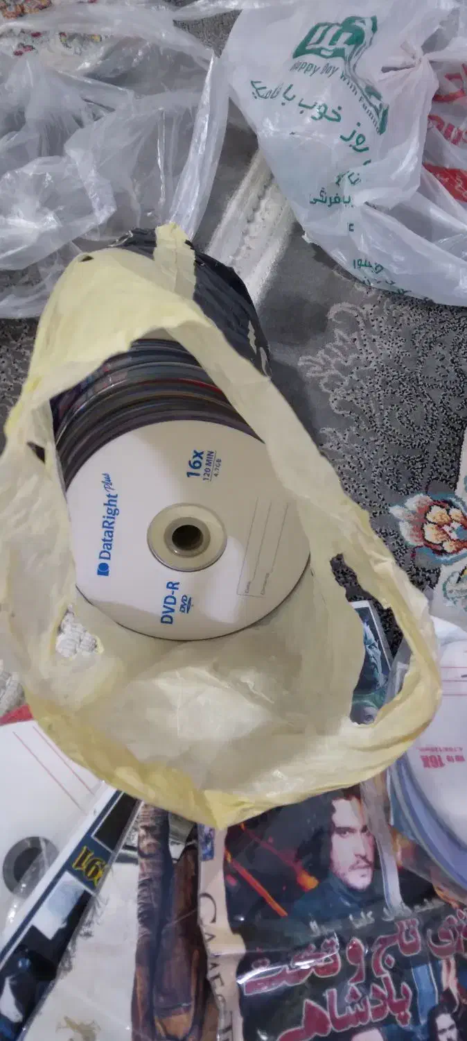 تعدادی سی دی خارجی وایرانی|فیلم و موسیقی|تهران, کوثر|دیوار