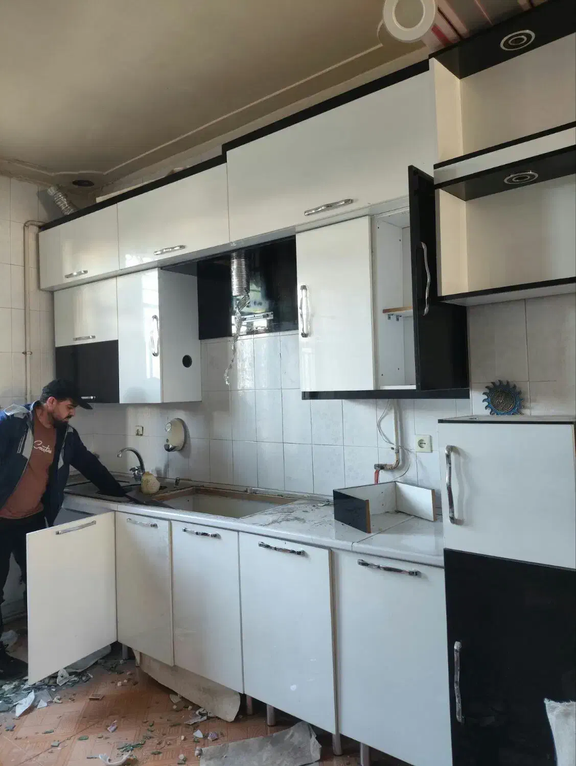 هود|هود|ایلام, |دیوار